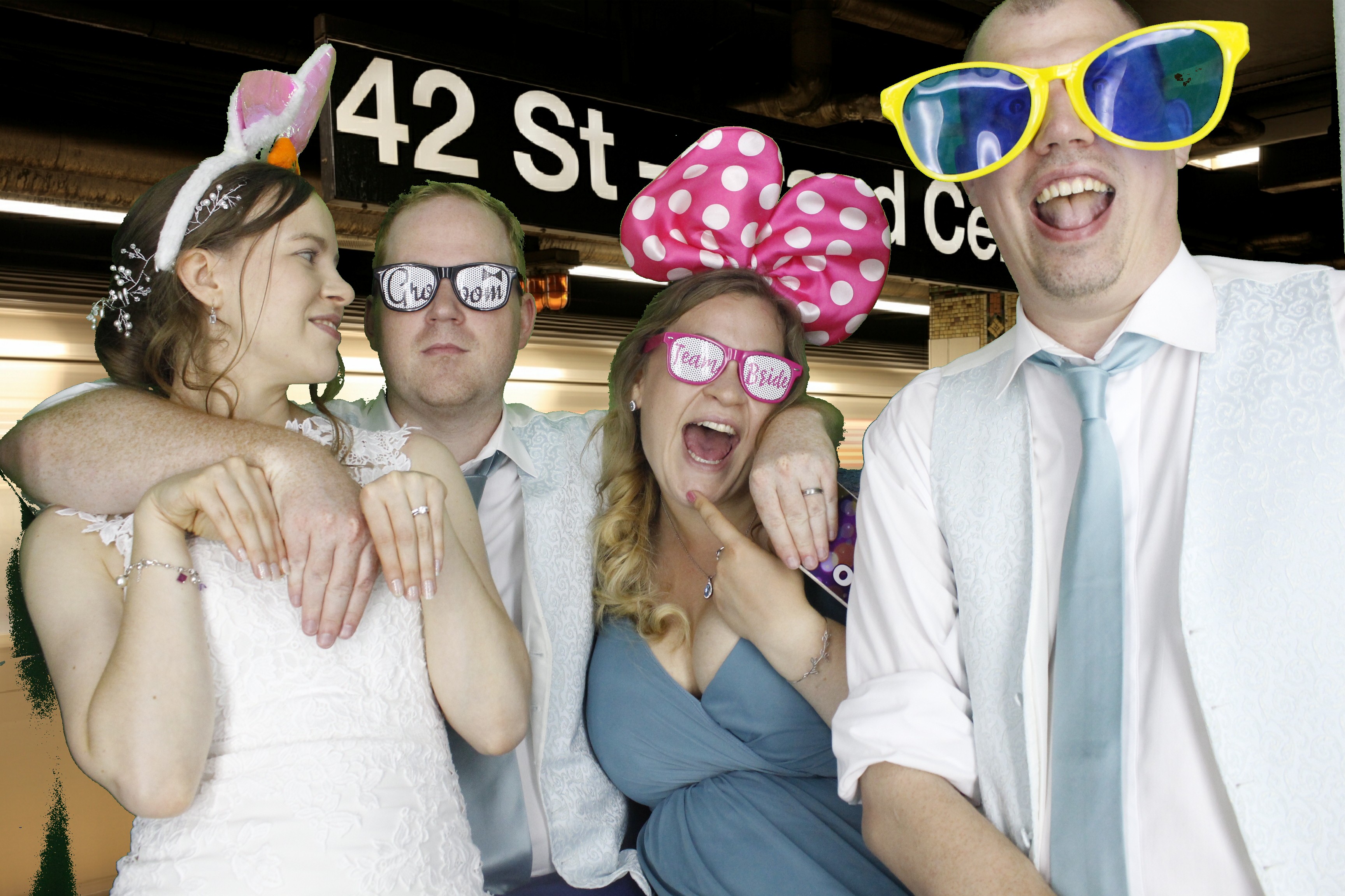 Rebecca and Warren's Wedding | View more photos from the event at gallery.myphotoboothexperience.co.uk/u/MyPhotoBoothExperienceLtd/Rebecca-and-Warrens-Wedding
